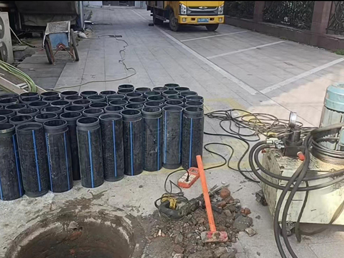 干河街道PE置换管厂家 DN315置换管 非开挖管短管置换